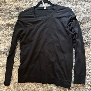 Lululemon swiftly tech